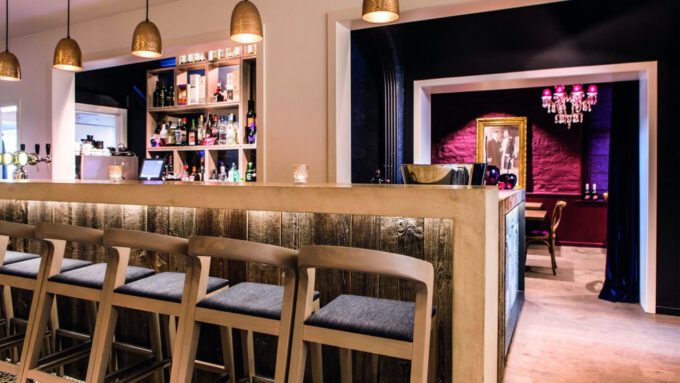 Inrichting bar | restaurant Vitreau te Waregem.